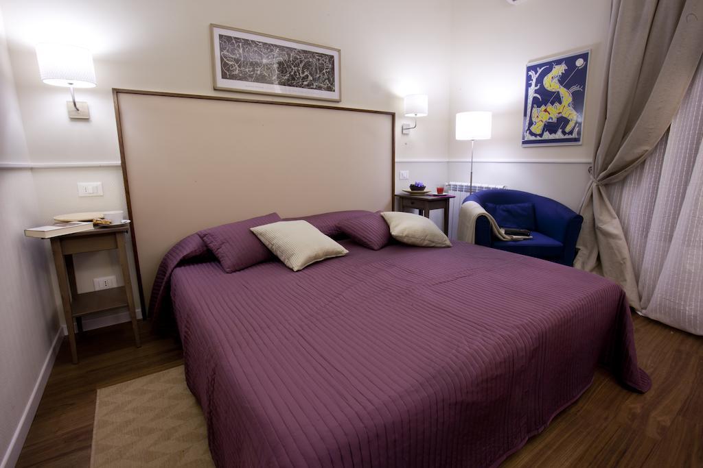 Double Room,246348945:JPEG